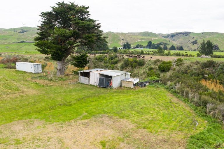 Photo of property in 52 Centre Road, Aokautere, Palmerston North, 4471