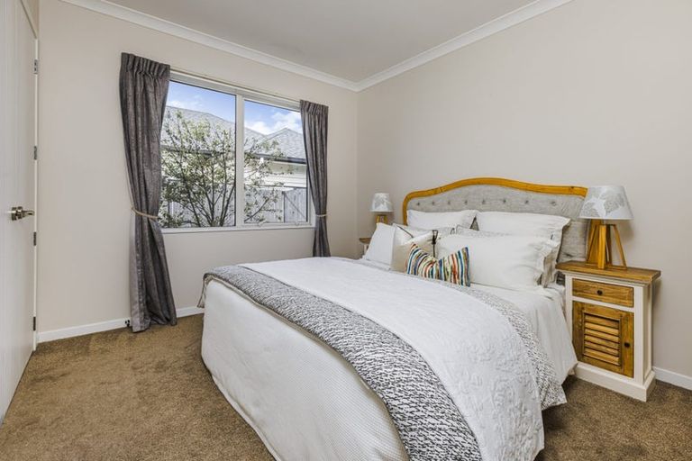 Photo of property in 14 Paso Fino Crescent, Karaka, Papakura, 2113