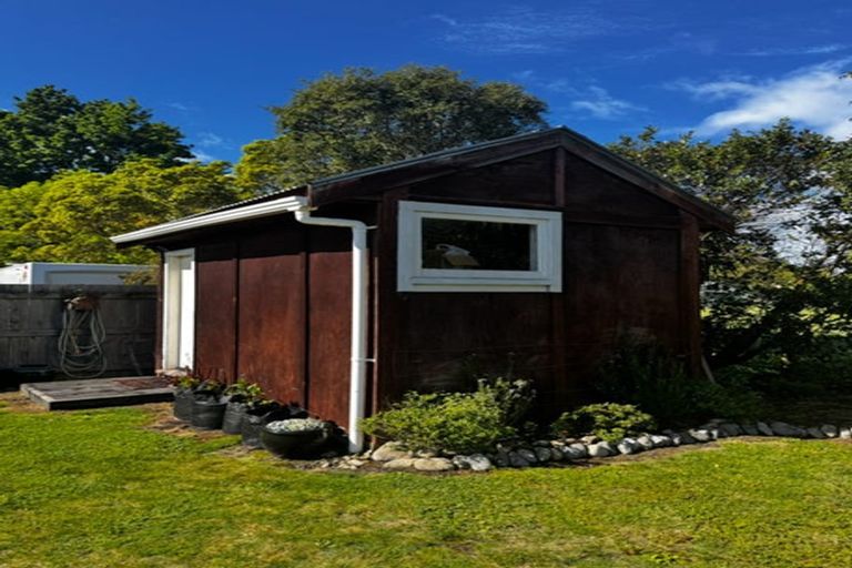 Photo of property in 1 Trinity Lane, Greytown, 5712