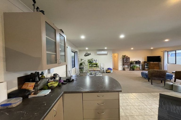 Photo of property in 3a Burness Road, Greenmeadows, Napier, 4112