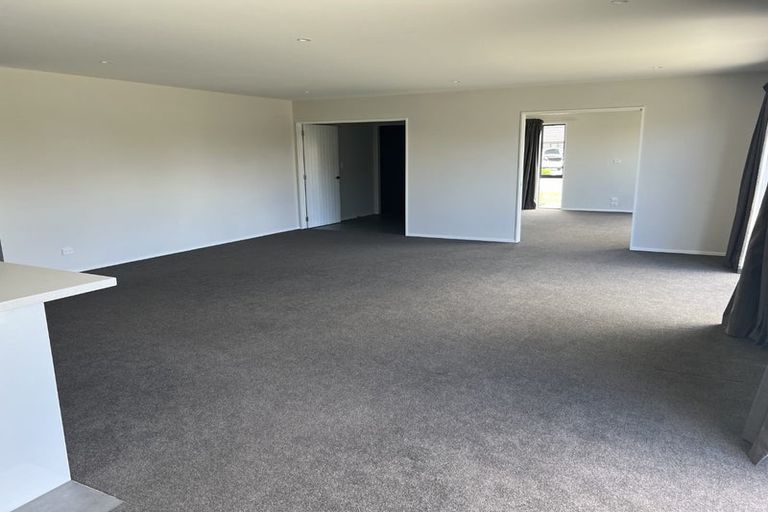 Photo of property in 22 Leader Street, Marshland, Christchurch, 8083