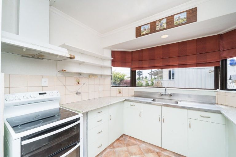 Photo of property in 17 Russell Street, Feilding, 4702