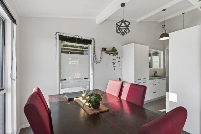 Photo of property in 49 Gardenia Avenue, Bell Block, New Plymouth, 4312