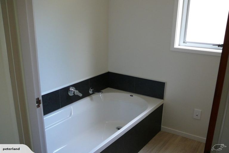 Photo of property in 12 Keirunga Road, Havelock North, 4130