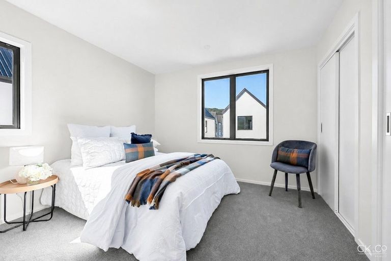 Photo of property in 10/130 Cambridge Terrace, Fairfield, Lower Hutt, 5011