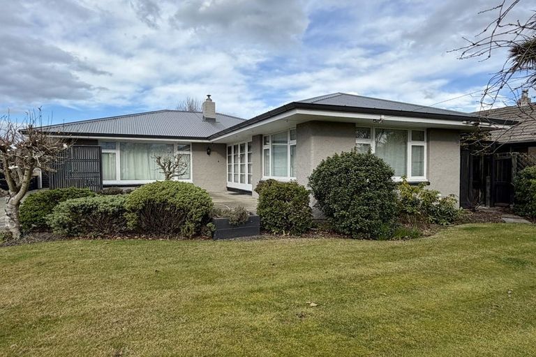 Photo of property in 17 Springbank Street, Bryndwr, Christchurch, 8053