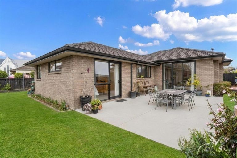 Photo of property in 68a Hamilton Road, Cambridge, 3434