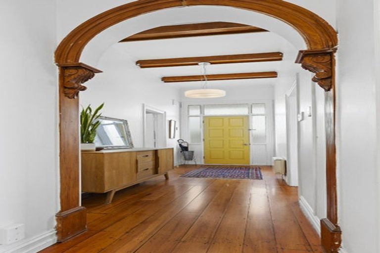 Photo of property in 86 Waipapa Road, Hataitai, Wellington, 6021