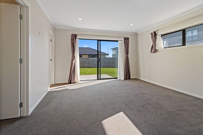 Photo of property in 16 Faber Place, Rototuna North, Hamilton, 3210