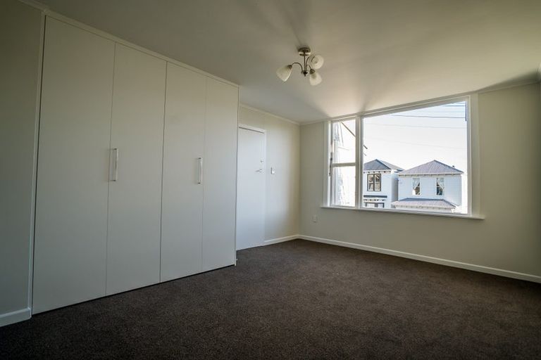 Photo of property in 83 Roxburgh Street, Mount Victoria, Wellington, 6011