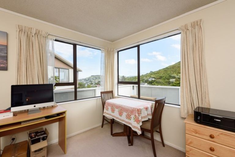 Photo of property in 23 Ngarimu Grove, Ngaio, Wellington, 6035