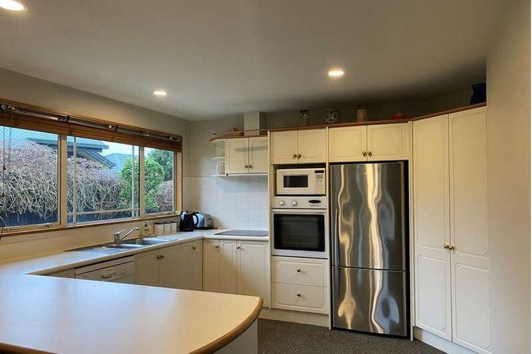 Photo of property in 37 Brigham Drive, Halswell, Christchurch, 8025