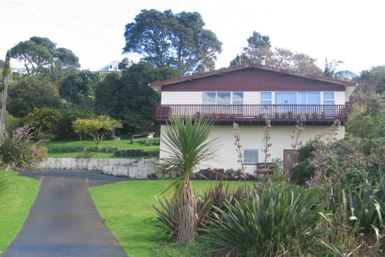 Photo of property in 42 Beach Road, Onerahi, Whangarei, 0110