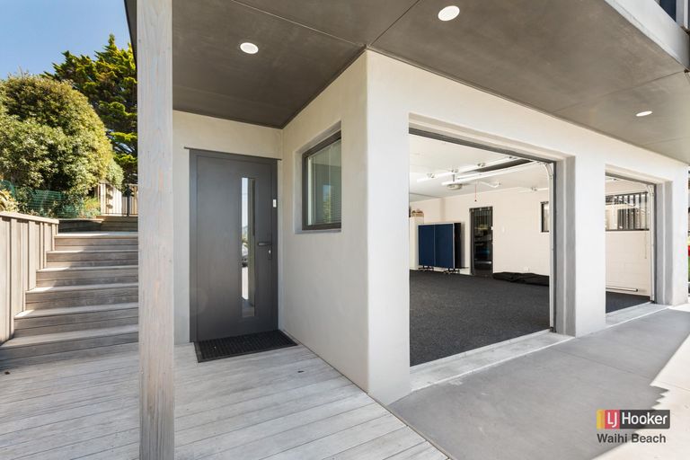 Photo of property in 6 Shaw Road, Waihi Beach, 3611