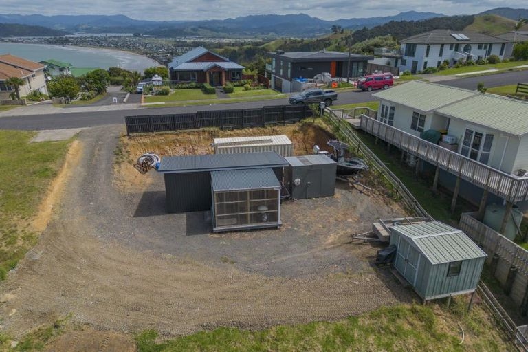 Photo of property in 116 Centennial Drive, Whitianga, 3510