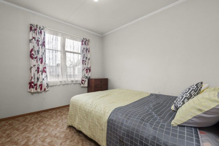 Photo of property in 12 Marriner Street, Highbury, Palmerston North, 4412