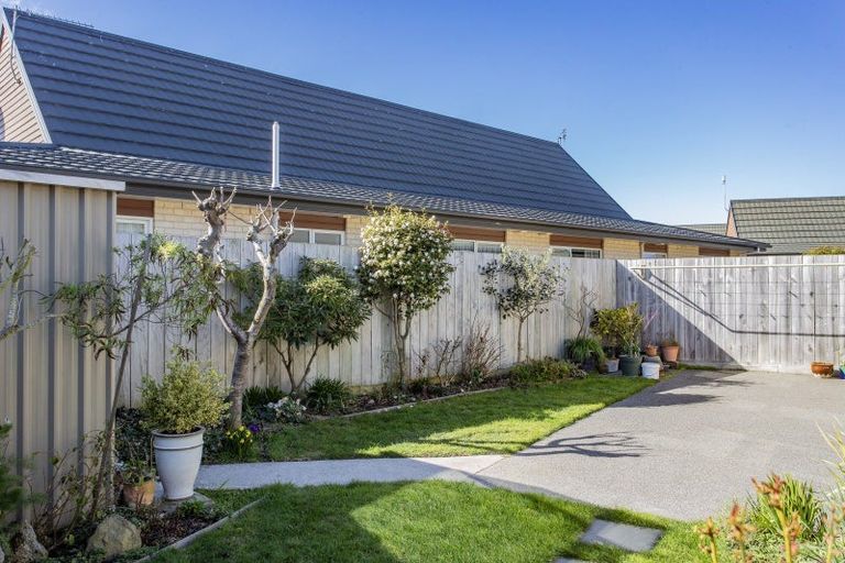 Photo of property in Rivertown Villas, 150 Williams Street, Kaiapoi, 7630