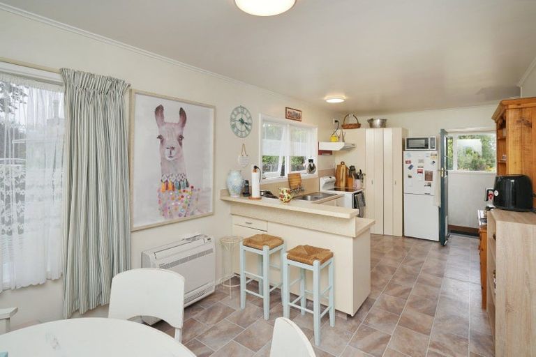 Photo of property in 8 Johnston Street, Waipara, 7483