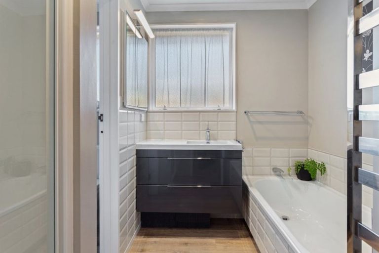 Photo of property in 7 Panckhurst Drive, Woodend, 7610