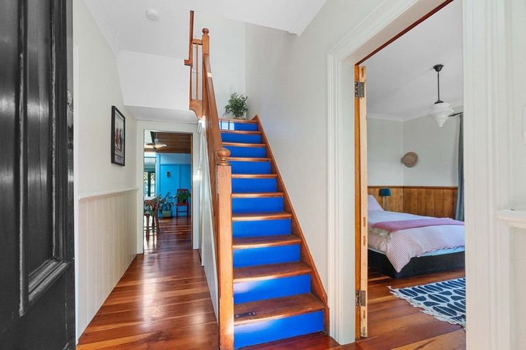 Photo of property in 54 Dublin Street, Martinborough, 5711