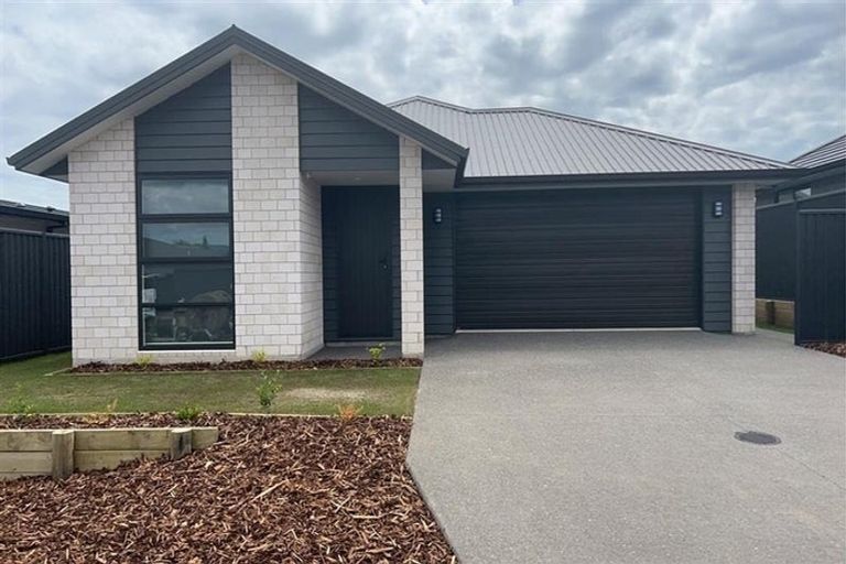 Photo of property in 122 Sentinel Avenue, Omokoroa, 3114