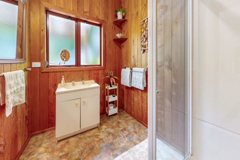 Photo of property in 26 Tapu Coroglen Road, Tapu, Thames, 3575