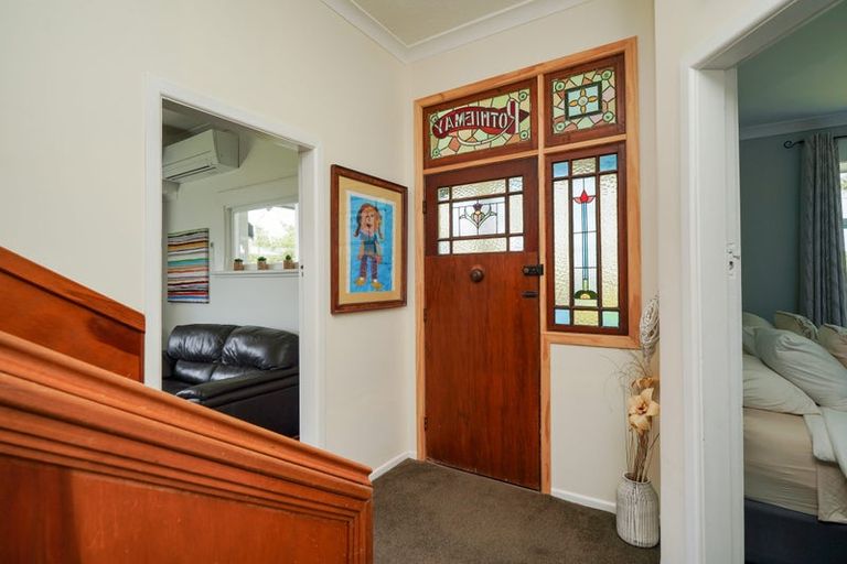 Photo of property in 25 Burrows Street, Bluff, 9814