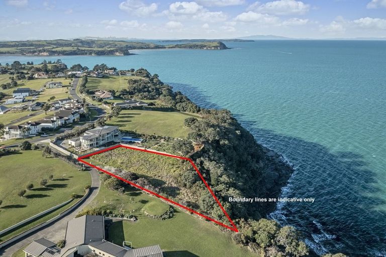 Photo of property in 296 Pinecrest Drive, Gulf Harbour, Whangaparaoa, 0930