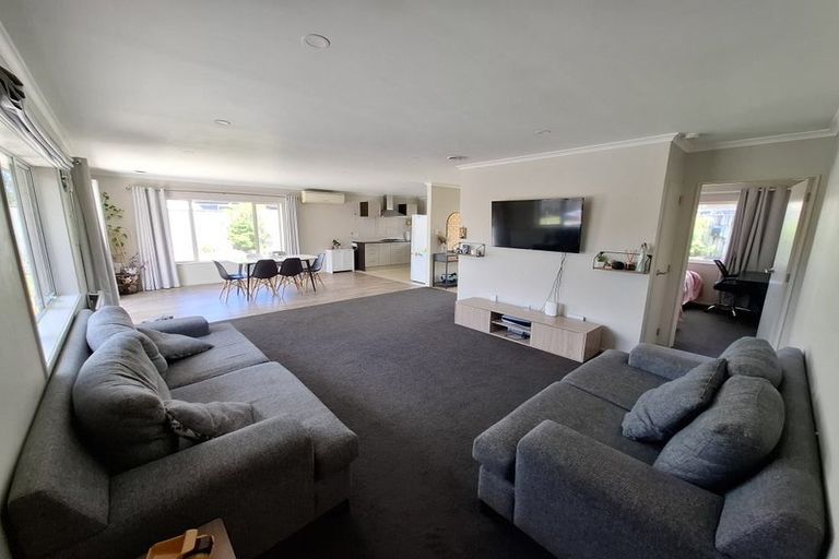 Photo of property in 6b Faber Place, Inglewood, 4330