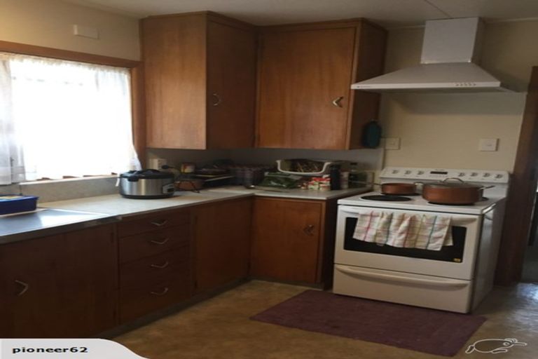 Photo of property in 2/27 Tuirau Place, Ilam, Christchurch, 8041