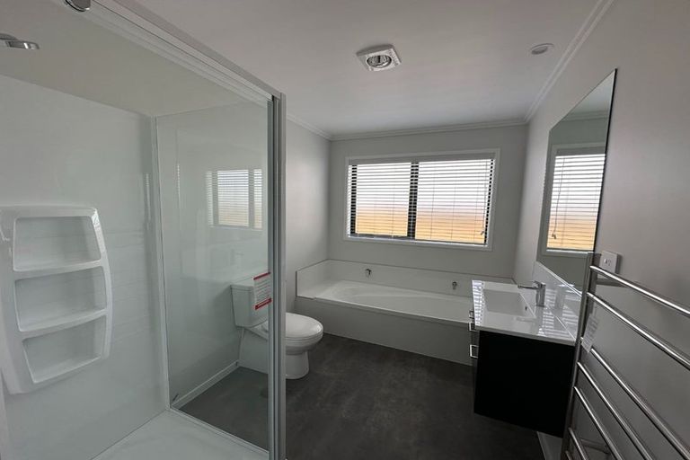 Photo of property in 63 Ridge Drive, Omokoroa, 3114