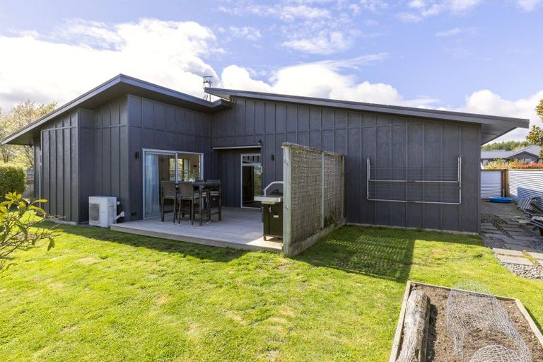Photo of property in 17 Windsor Street, Richmond Heights, Taupo, 3330