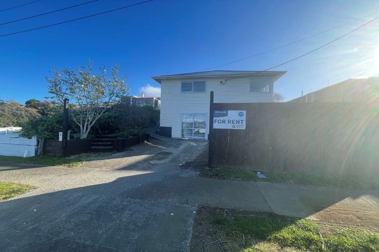 Photo of property in 77 Mould Street, Waitara, 4320