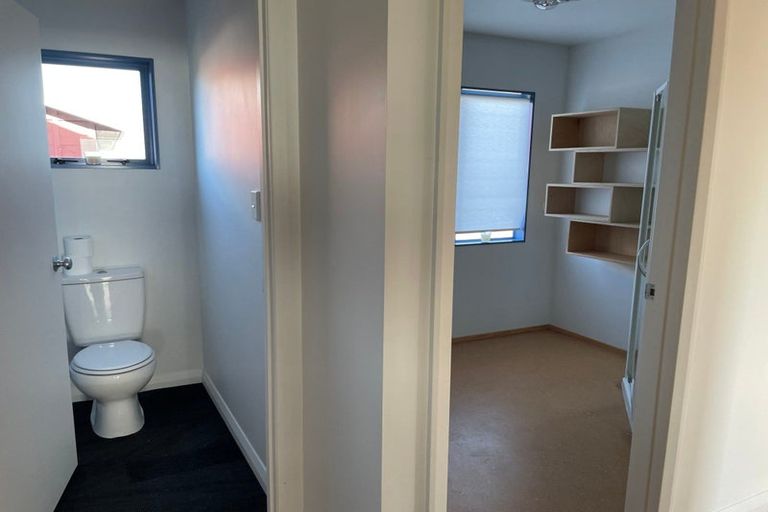 Photo of property in 1921 Parewanui Road, Parewanui, Bulls, 4894