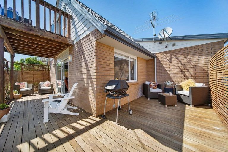 Photo of property in 3b Stevenson Road, Clarks Beach, 2122