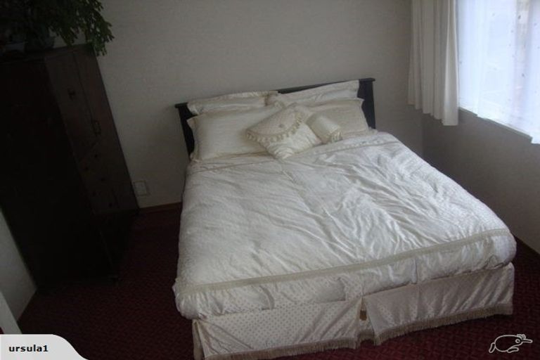 Photo of property in 76-78 Sievers Grove, Cannons Creek, Porirua, 5024