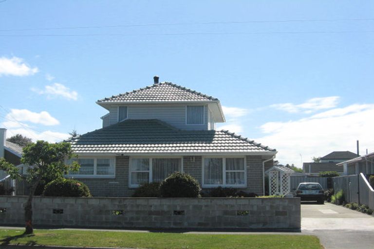 Photo of property in 83 Cotswold Avenue, Bishopdale, Christchurch, 8053