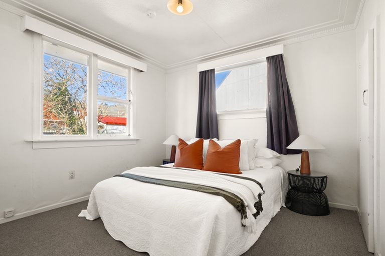 Photo of property in 9 Selwyn Street, North East Valley, Dunedin, 9010