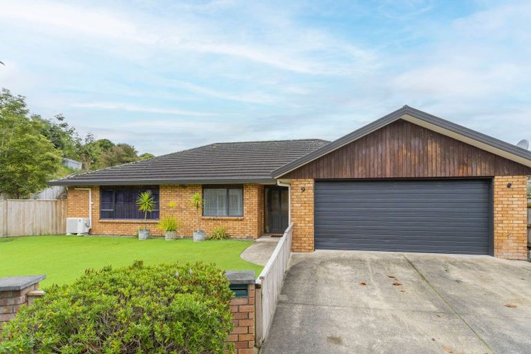 Photo of property in 9 Jeannie Way, Waikanae Beach, Waikanae, 5036