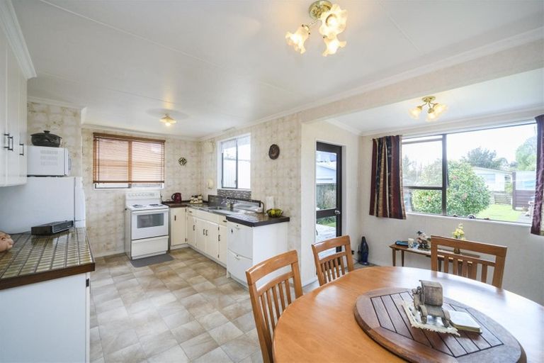 Photo of property in 4 Pain Street, Bulls, 4818