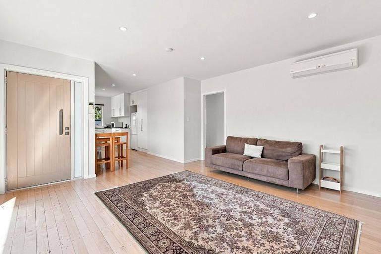 Photo of property in 1/13 Esmonde Road, Takapuna, Auckland, 0622