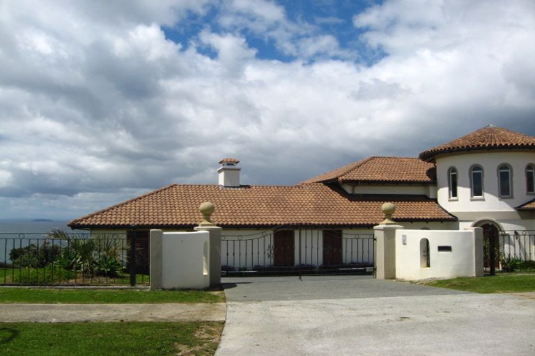 Photo of property in 324 Pinecrest Drive, Gulf Harbour, Whangaparaoa, 0930