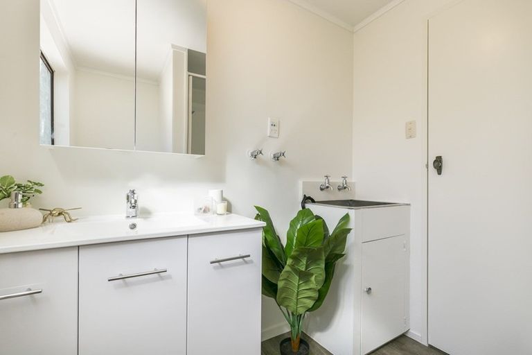 Photo of property in 24c The Track, Plimmerton, Porirua, 5026