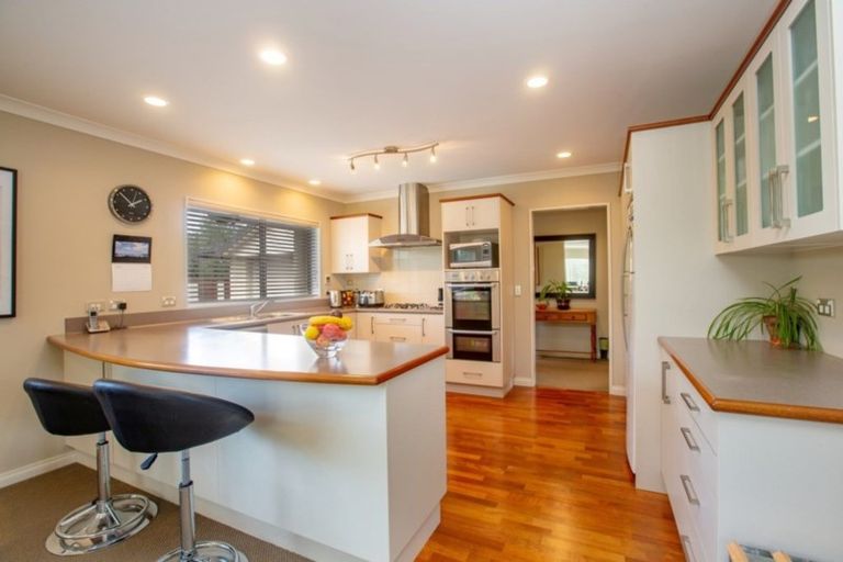 Photo of property in 7 Ashleigh Way, Waikanae Beach, Waikanae, 5036