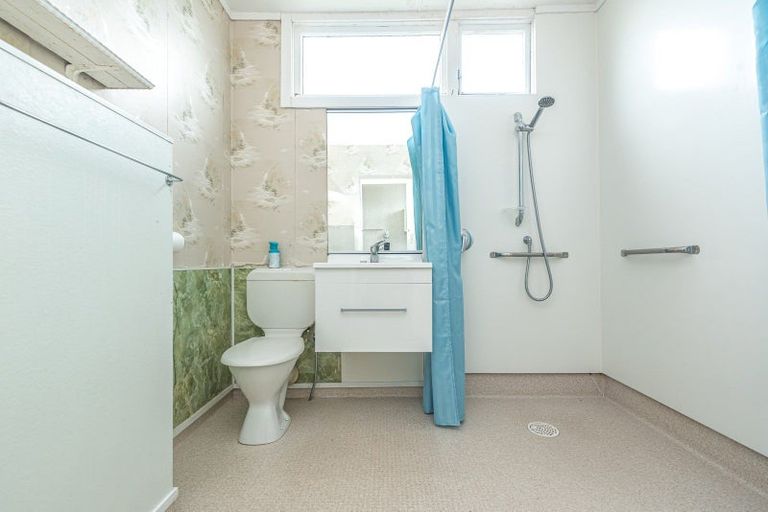 Photo of property in 11 Cambridge Street, Gonville, Whanganui, 4501