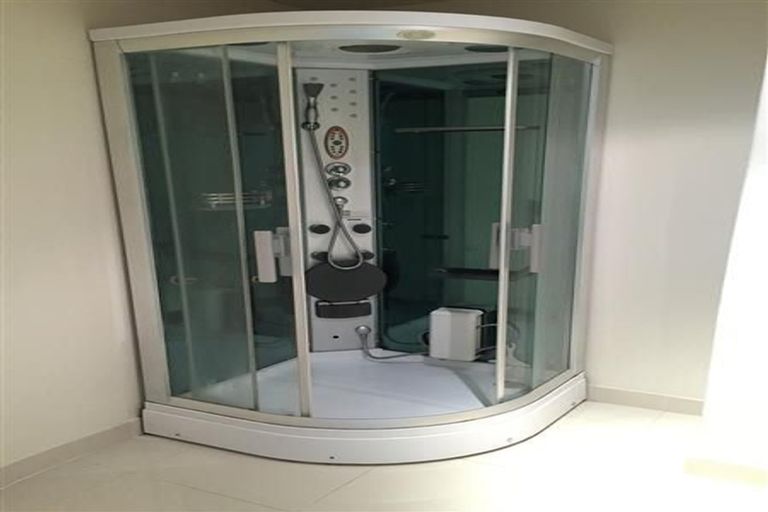 Photo of property in The Quay, 3/332a2 Lambton Quay, Wellington Central, Wellington, 6011