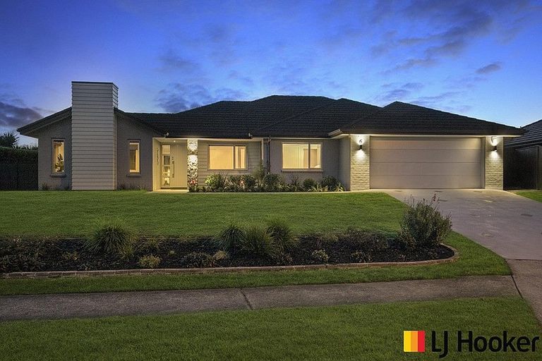 Photo of property in 6 Mirabell Place, Patumahoe, Pukekohe, 2679