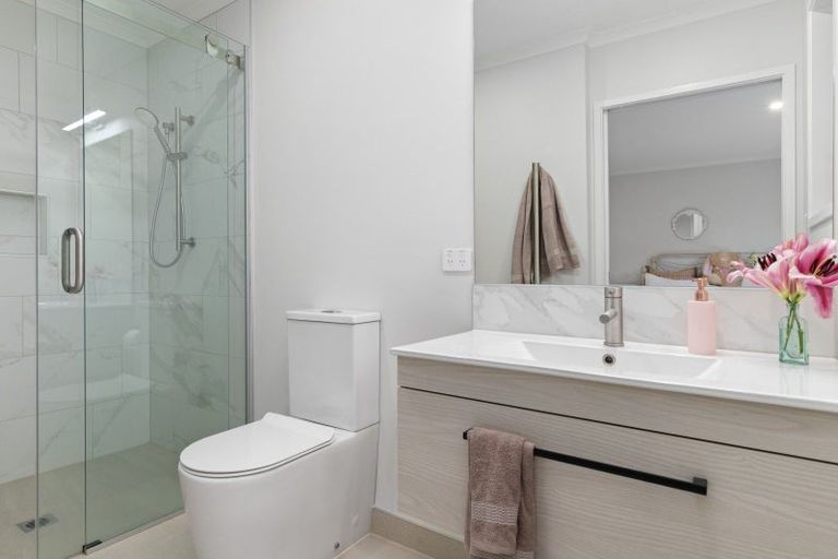 Photo of property in 14 Catherine Mclean Road, Pukekohe, 2120