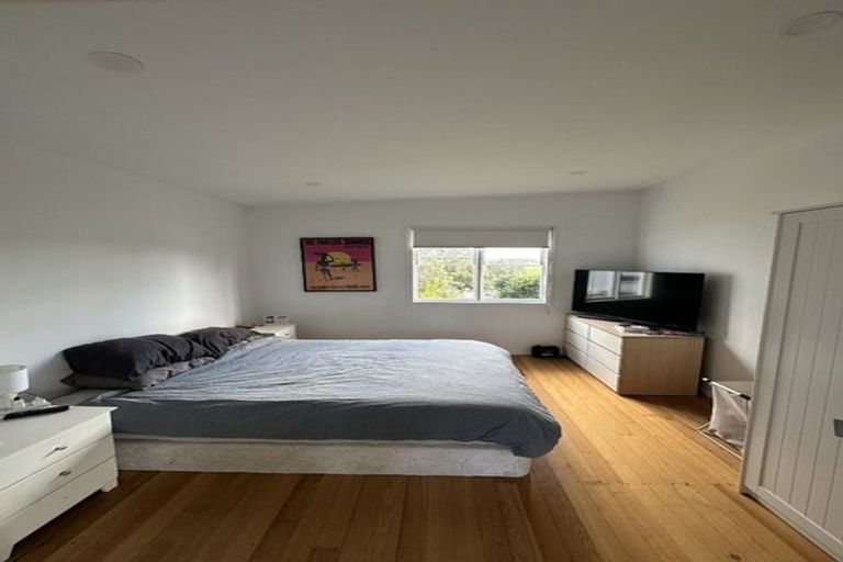 Photo of property in 4 Poplar Road, Stanmore Bay, Whangaparaoa, 0932