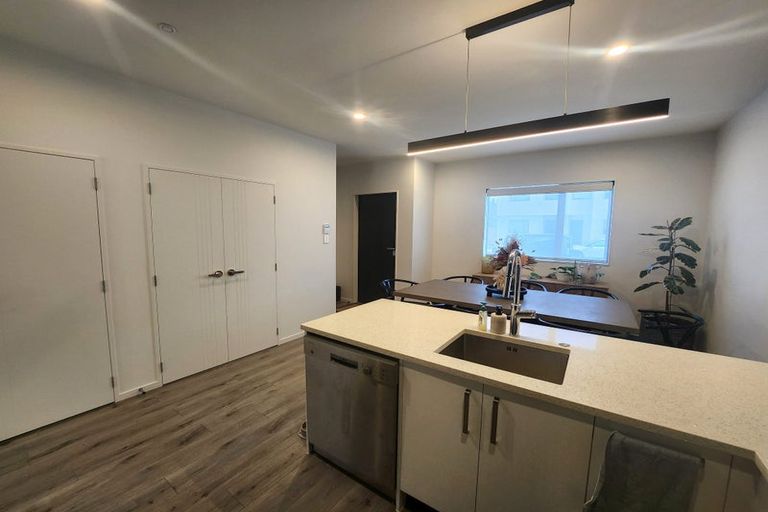 Photo of property in 34 Kairakau Street, Papakura, 2110